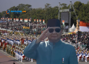 Momen Presiden Prabowo Memberi Hormat kepada Kontingen RI dalam Parade di India