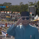 Momen Presiden Prabowo Memberi Hormat kepada Kontingen RI dalam Parade di India